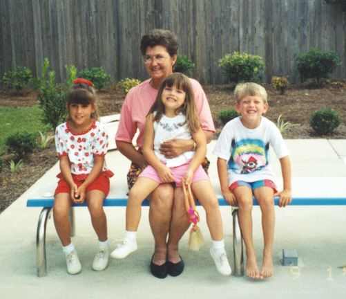 grandmanet.jpg (265646 bytes)